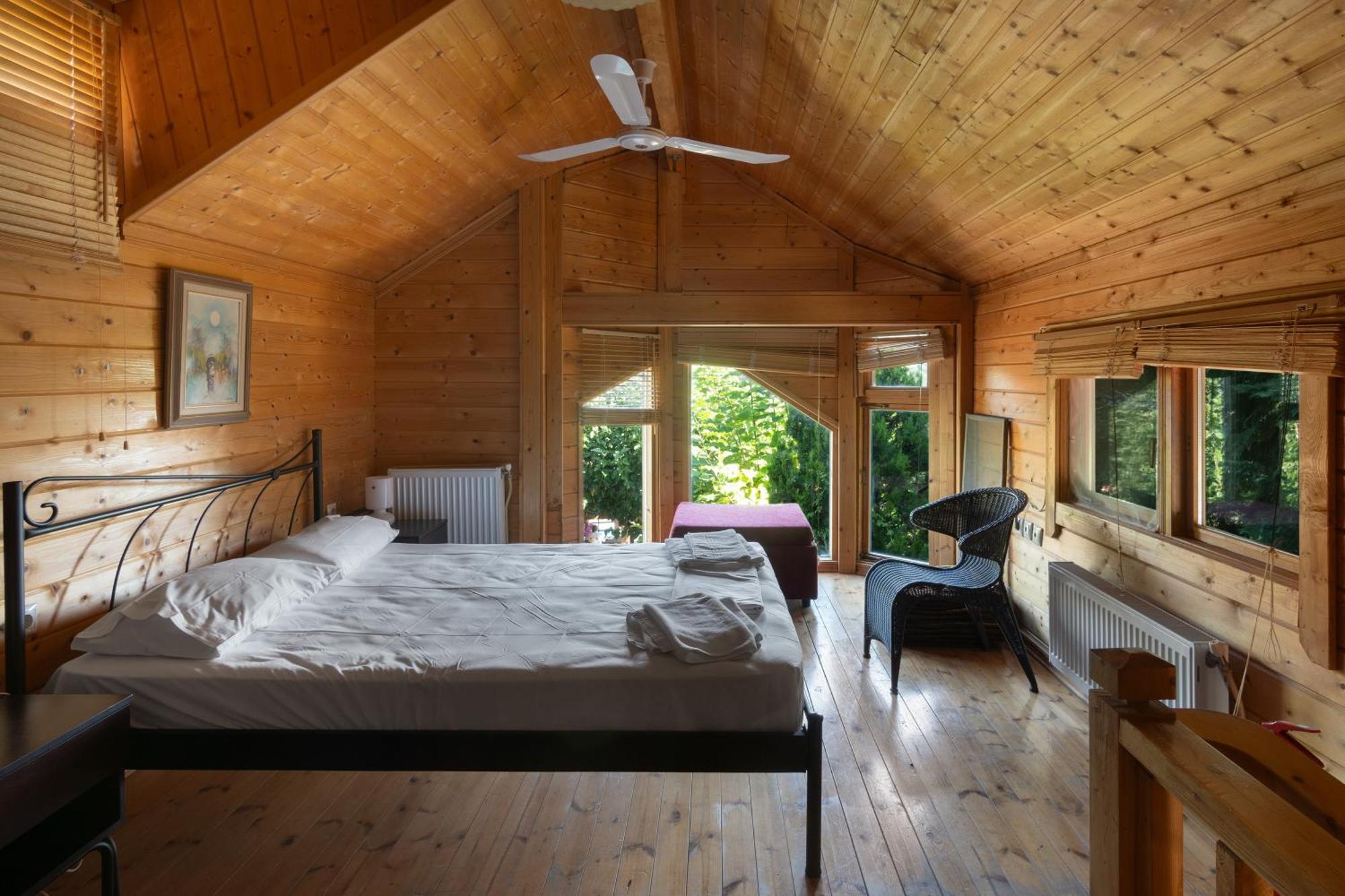 Zeus Village: Finnish Chalet Resort with Pools & Gym Molos  Exterior photo